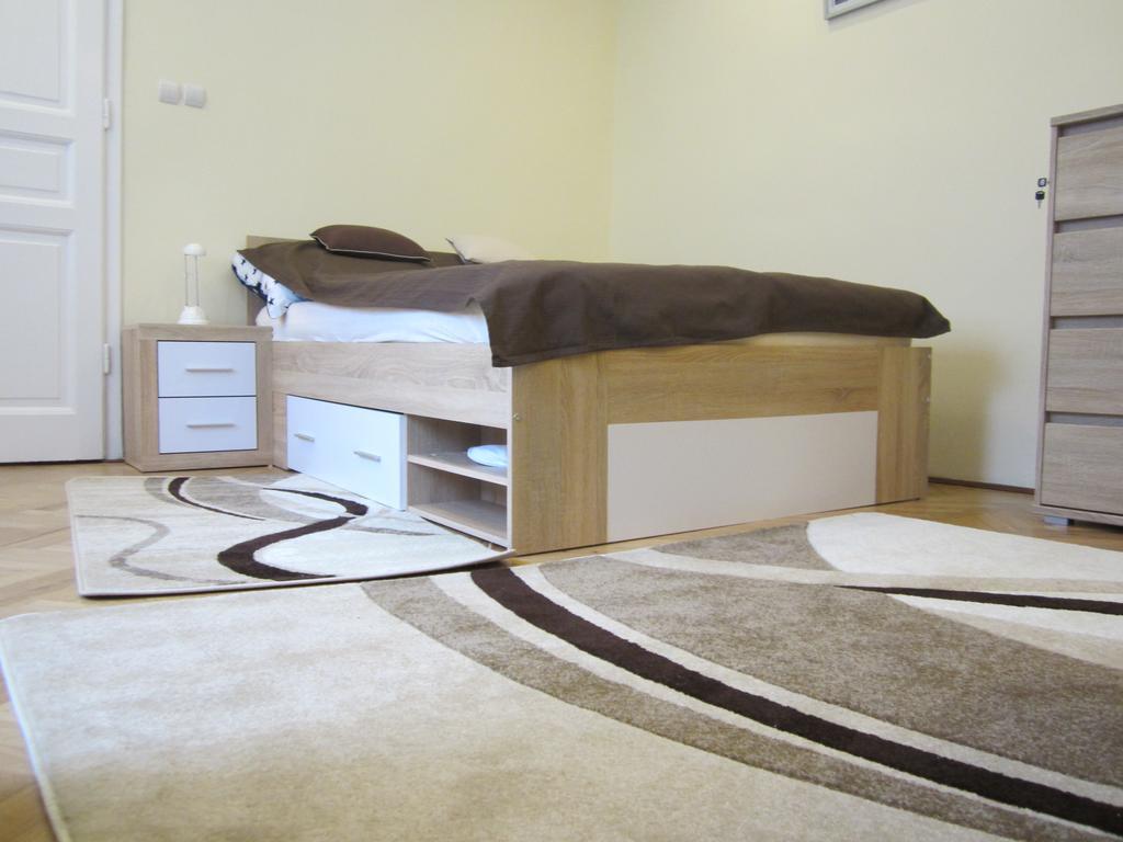 Dudi Apartman Segedin Dış mekan fotoğraf