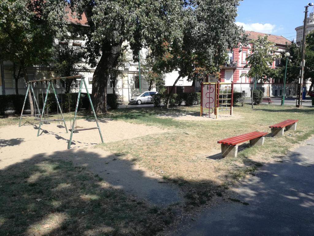 Dudi Apartman Segedin Dış mekan fotoğraf